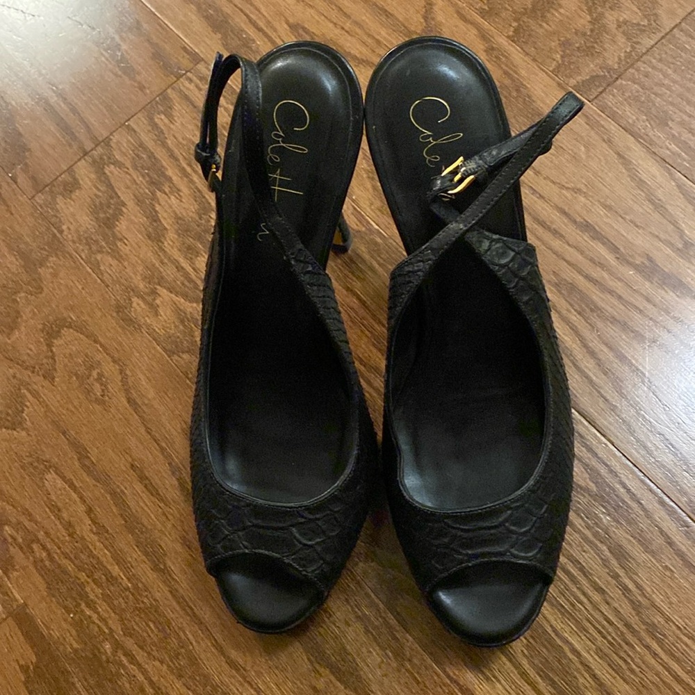 EUC Cole Haan Nike Air High Heeled Shoes, Size 8.5, Black, 5” heels.